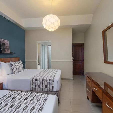 Hodelpa Caribe Colonial Hotel Santo Domingo Buitenkant foto