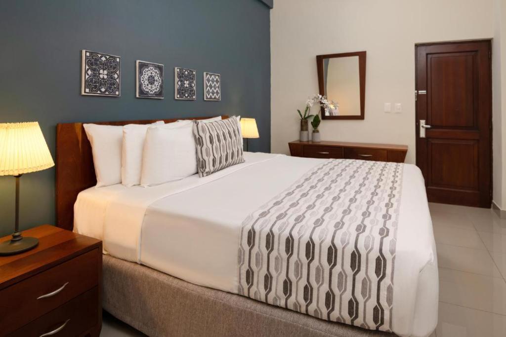 Hodelpa Caribe Colonial Hotel Santo Domingo Buitenkant foto